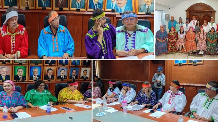 Regidores reconocen a las mujeres indígenas con vestimenta rarámuri