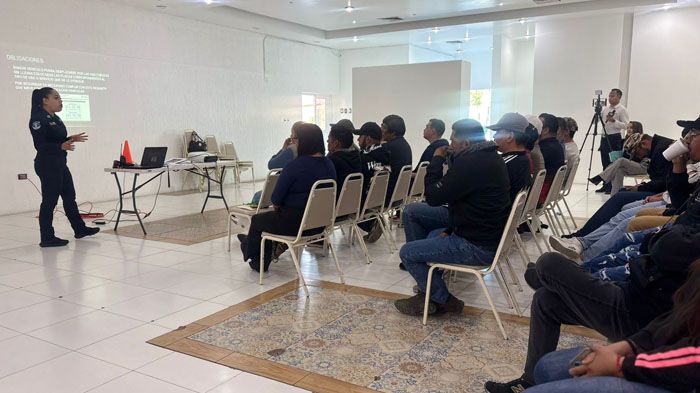 Capacita Vialidad a choferes de City Plus en "conducción a la Defensiva"